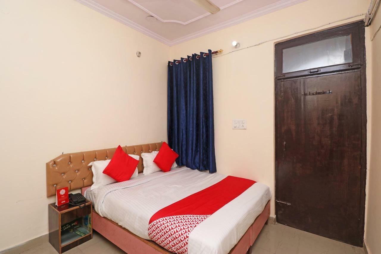 Oyo 30288 Hotel Moon Palace Lucknow Exteriör bild